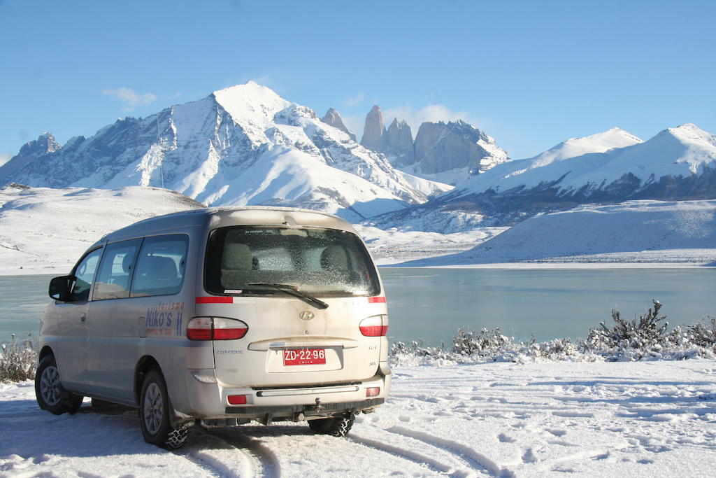 Nikos II Adventure Vandrerhjem Puerto Natales Rom bilde